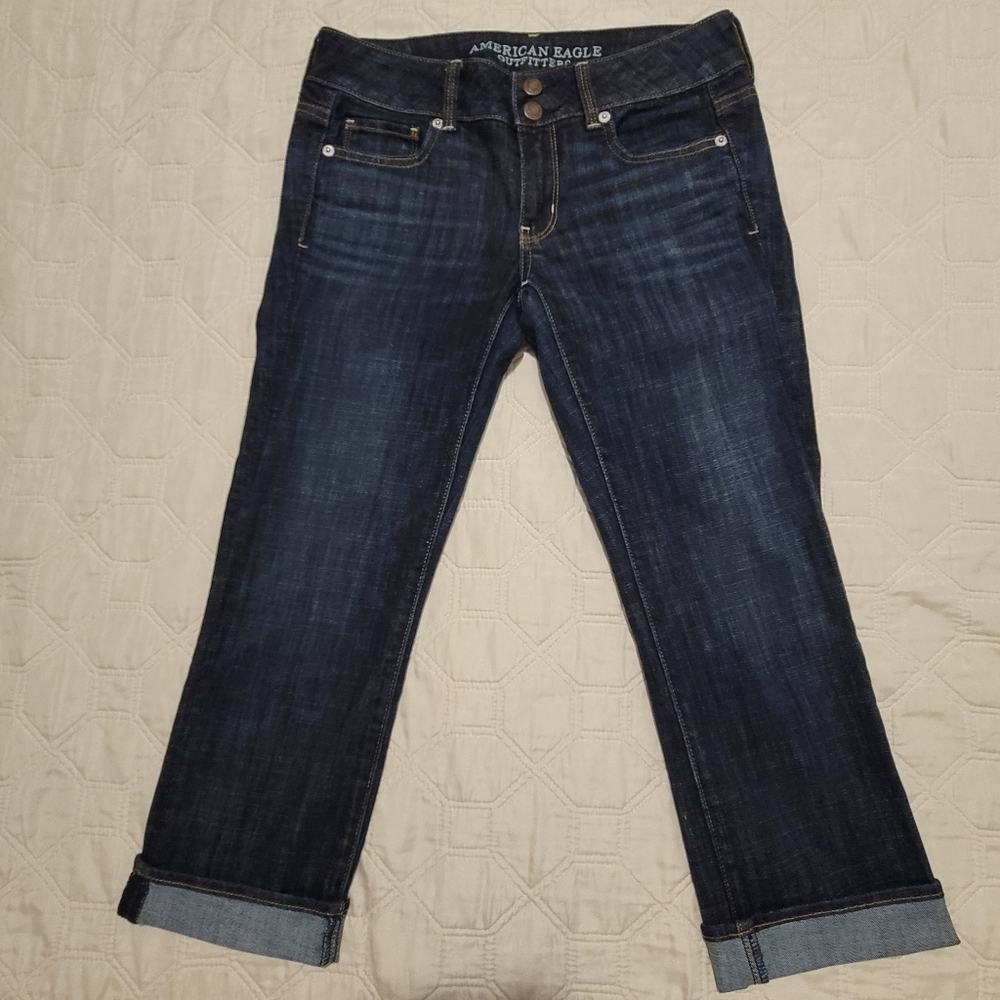 American Eagle Dark Wash Denim Cuffed Artist Crop Stretch Capri Pants Size 2